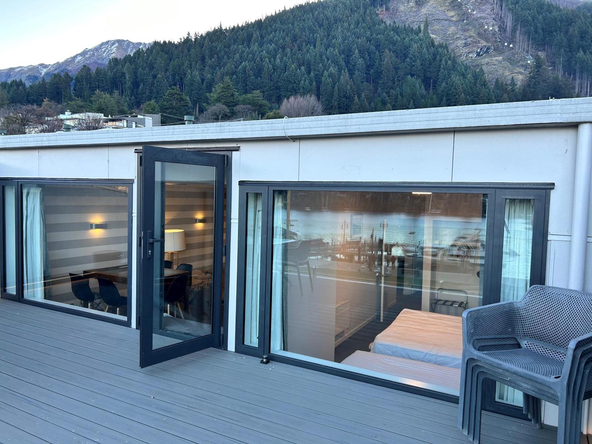 Heart Of Queenstown Eksteriør billede